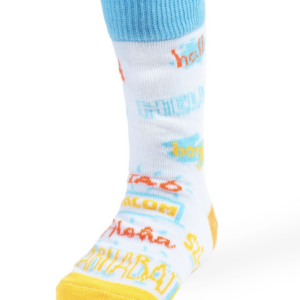 Calcetin Infantil Con Diseño de Letras ("Hola" en varios idiomas)